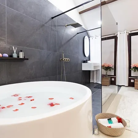 Luxury Collection & Resort Villa